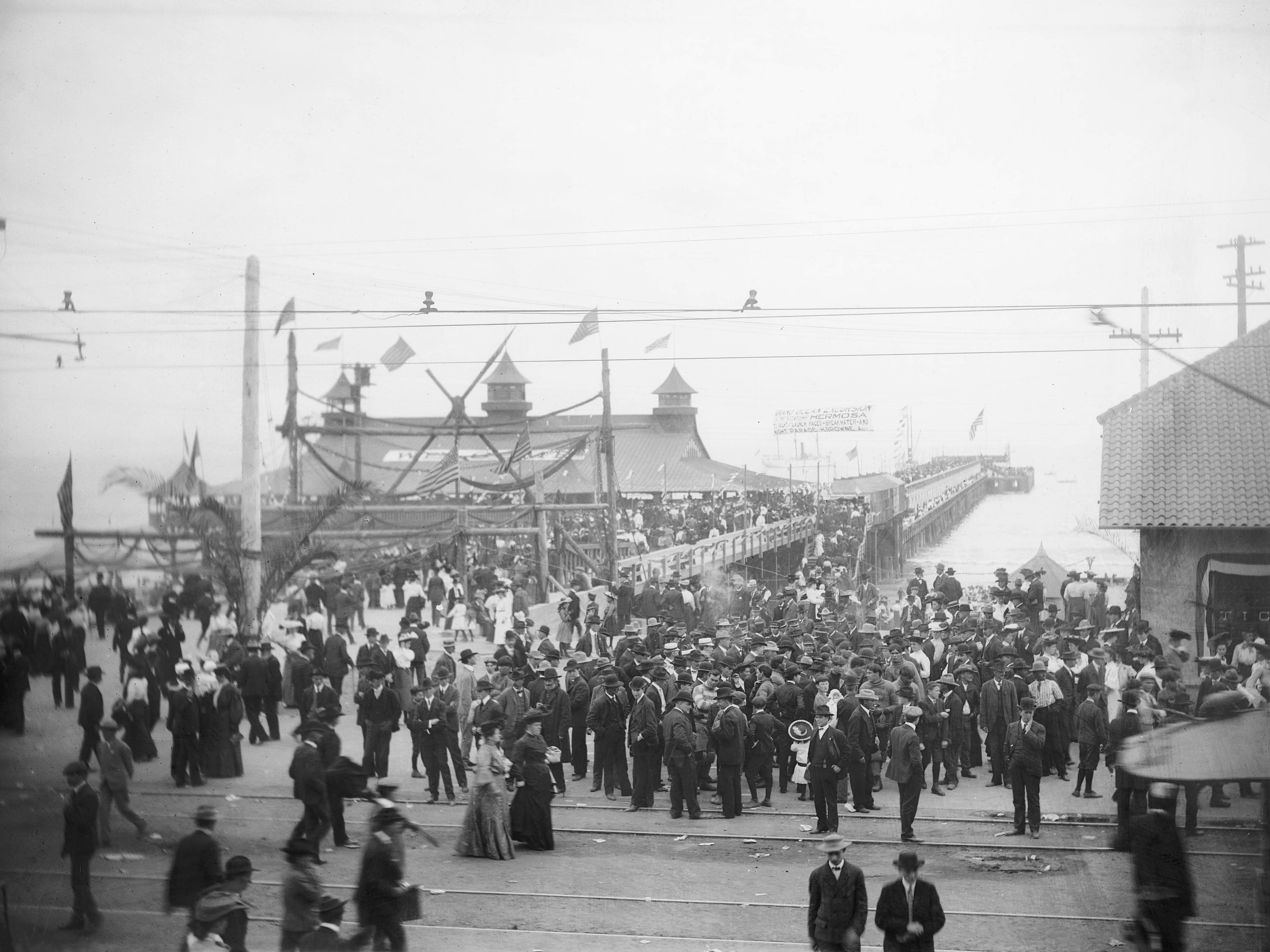 In the early 1900s, revelers packed streetcars bound for Long Beach.