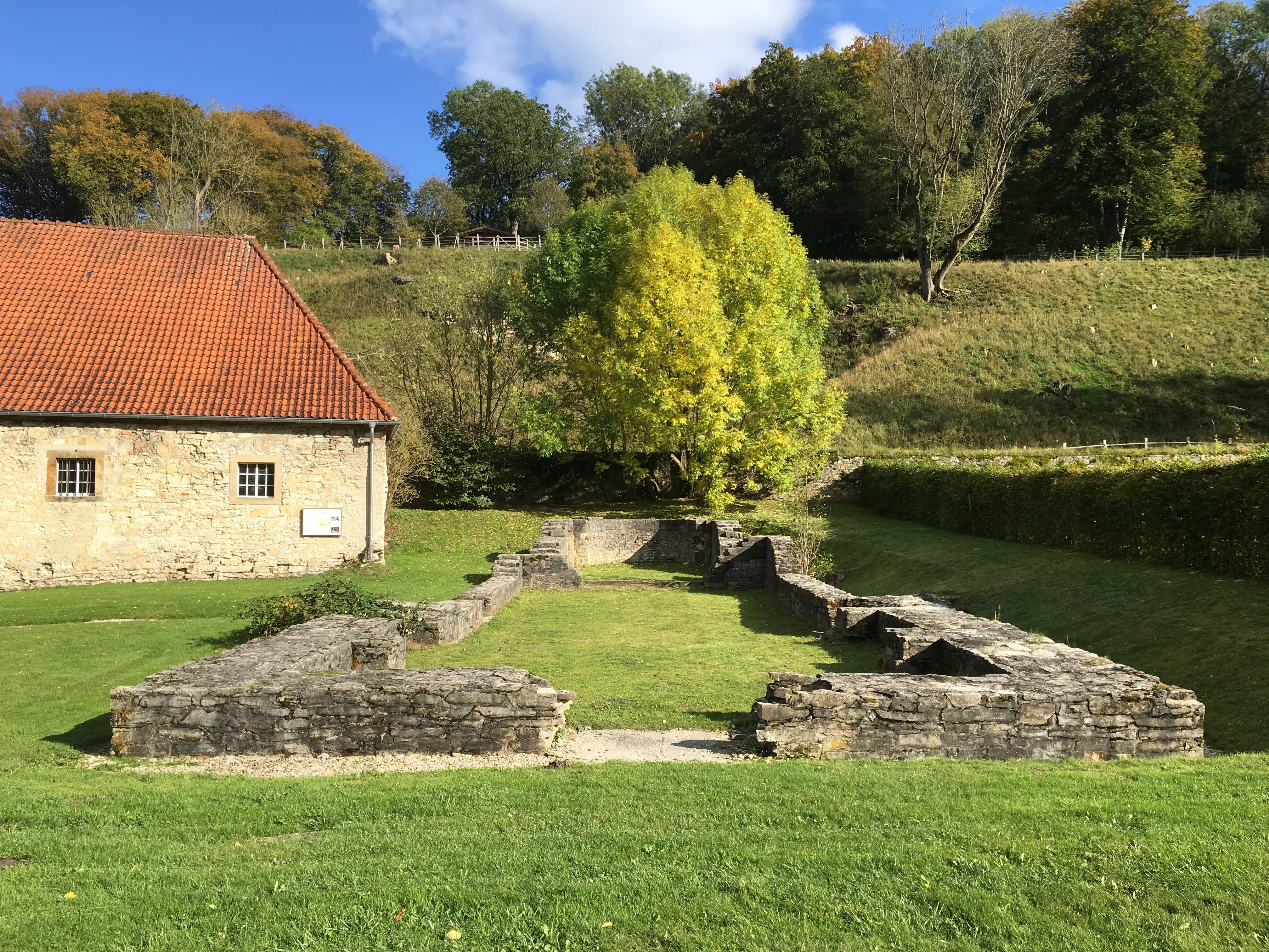 Some foundations of structures associated with the medieval women's community at Dalheim are still visible.