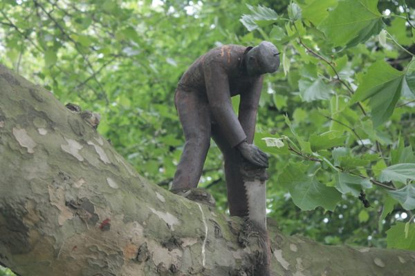 The Little Woodcutter at work