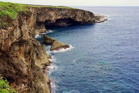 Banzai Cliff.