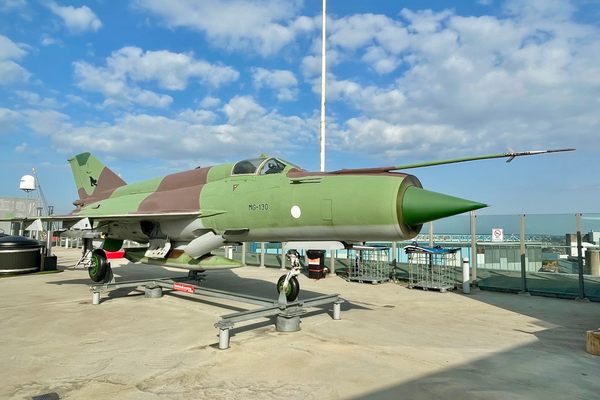 MiG-21 BIS on Verkkokauppa 