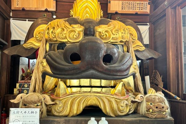 These formidable lion heads are said to help keep the sea at bay.