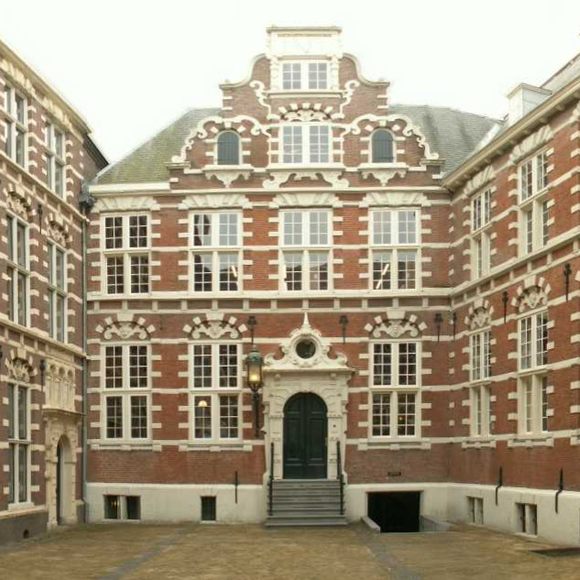 geest auditorium kam Oost-Indisch Huis – Amsterdam, Netherlands - Atlas Obscura