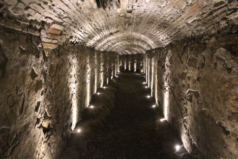 A Puebla tunnel.