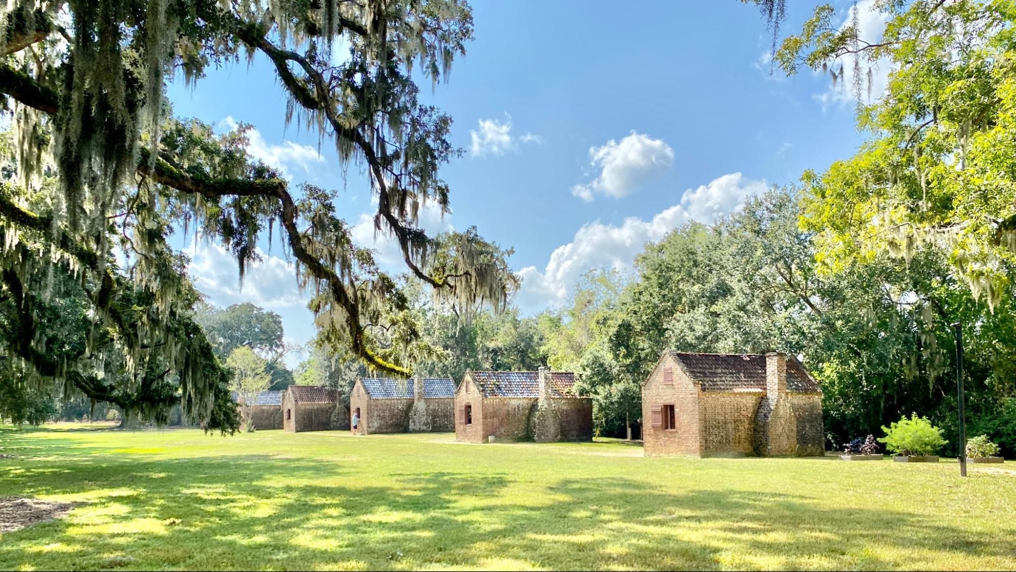 These cabins at Boone Hall Plantation were inhabited by Gullah Geechee from 1790–1810.