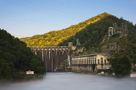 Dam and power house.