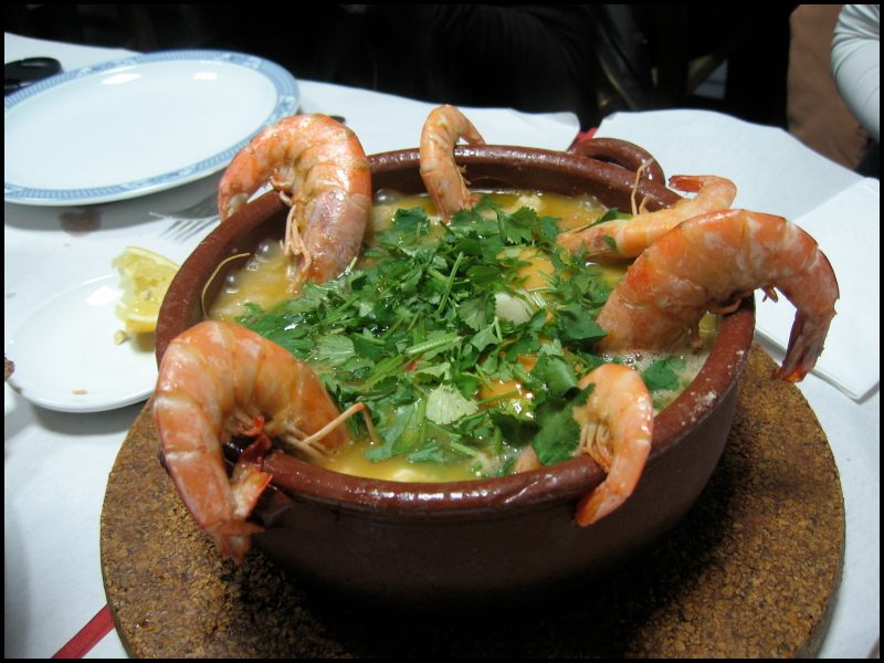 Açorda with shrimp.
