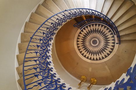 Tulip Stairs