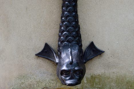 Decorative drainpipe on the former Waring home (Chippewa Square).