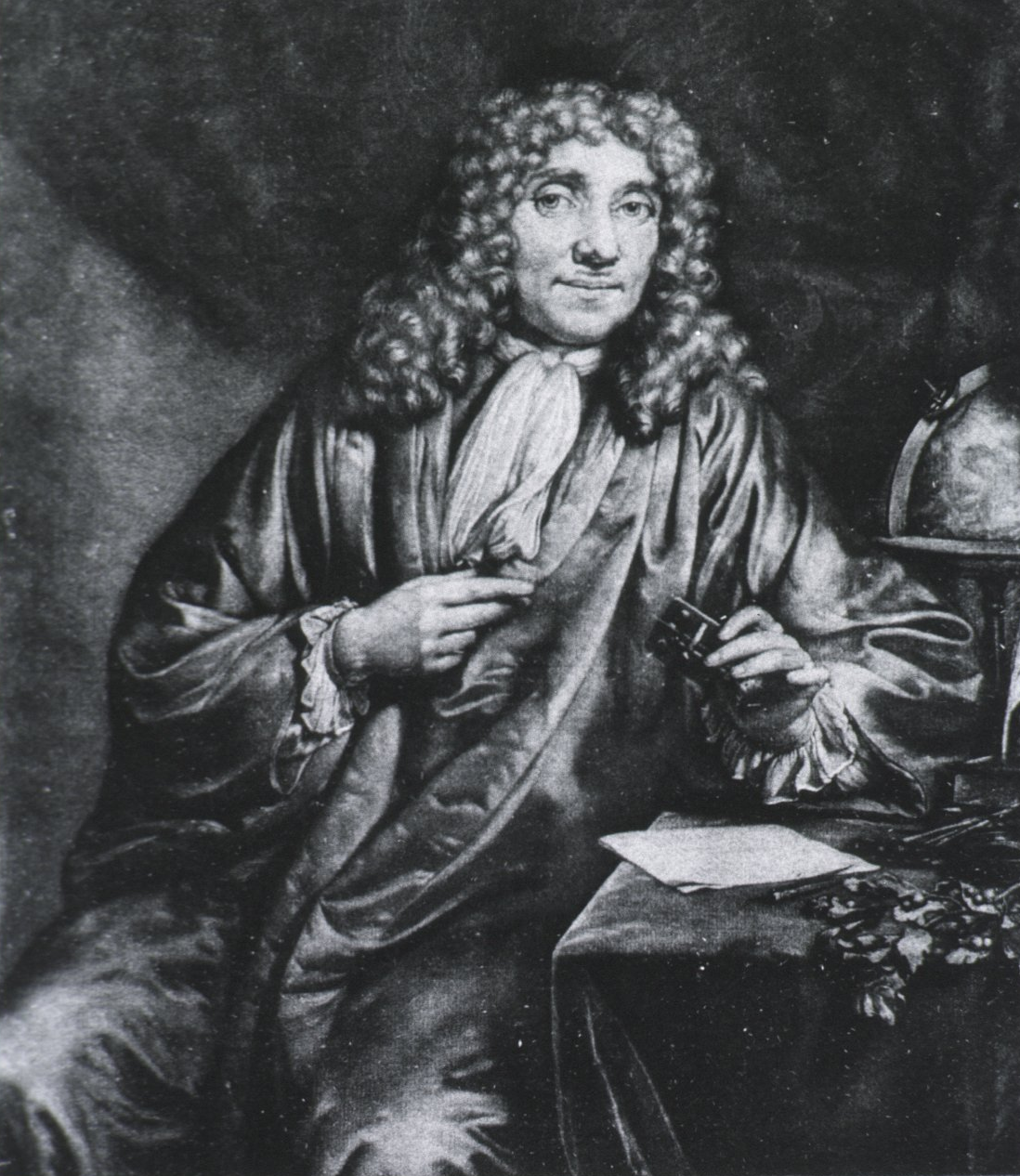 Anton van Leeuwenhoek.