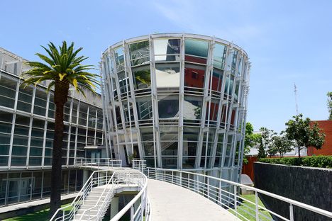 National School of Classic and Contemporary Dance.