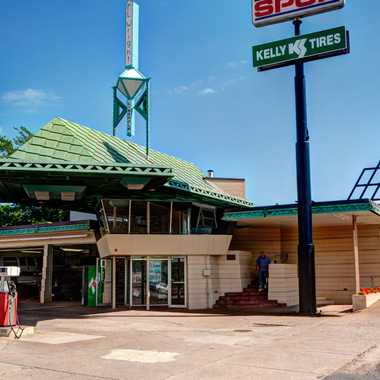 The Frank Lloyd Wright gas station today