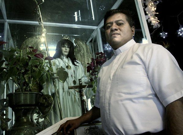 La Santa Muerte, the Skeleton Saint