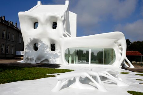 Gue(ho)st House.