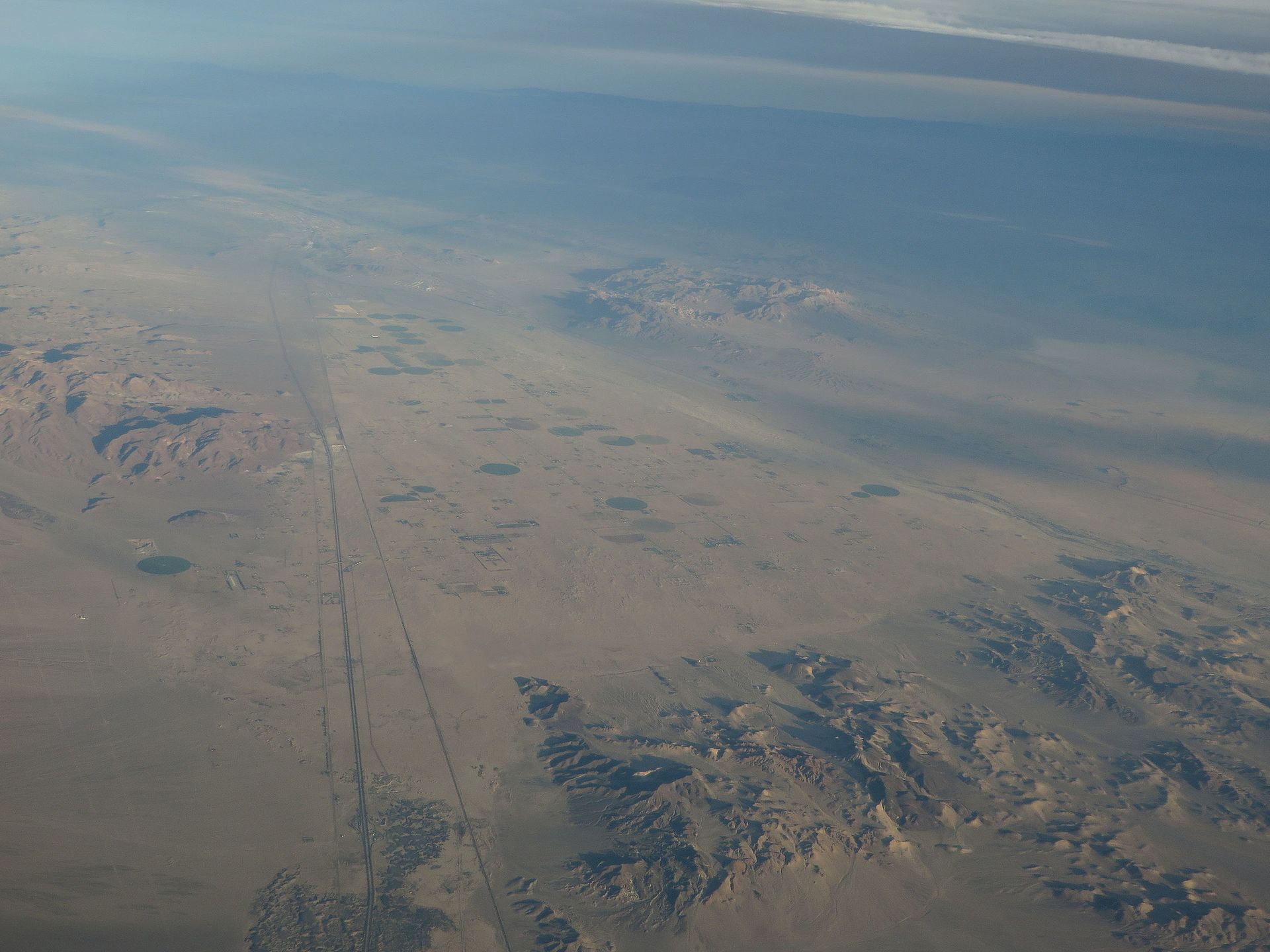 A section of Interstate 40 cutting through the Mojave.