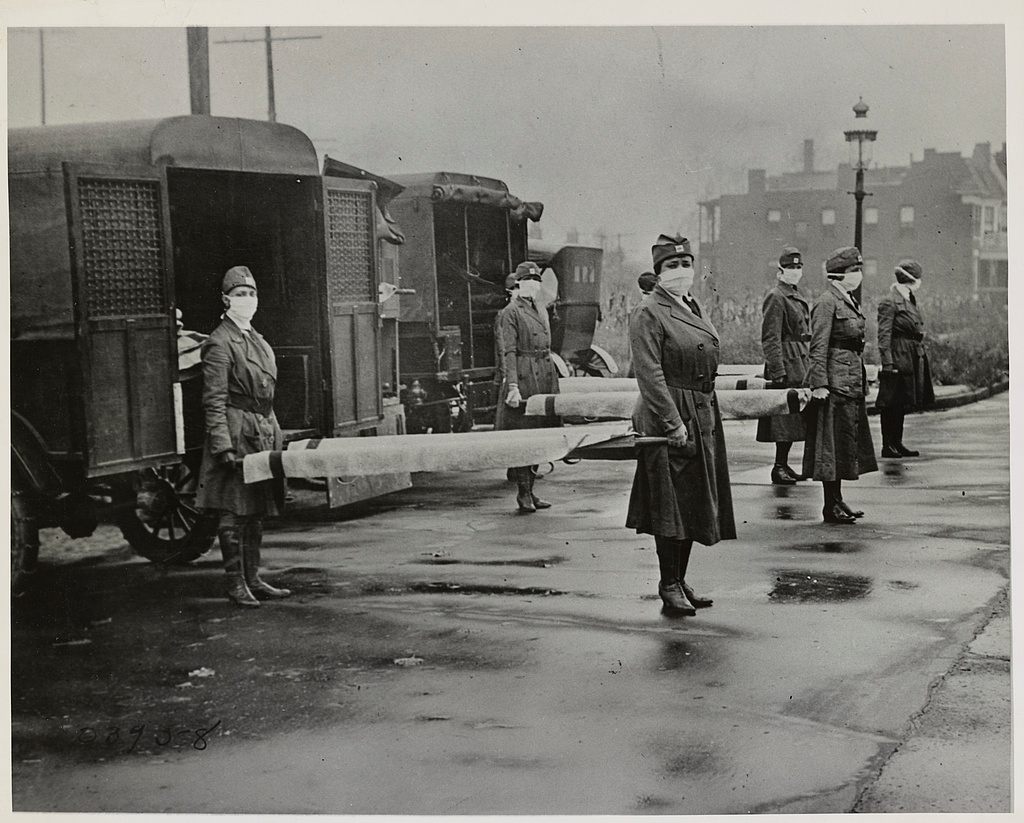The St. Louis Red Cross Motor Corps on duty during the 1918 Influenza epidemic.