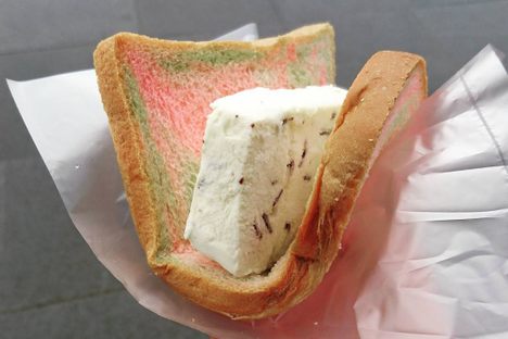 Singapore Ice Cream Sandwich