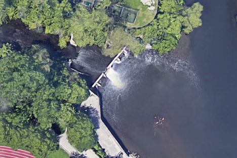 Chicago’s Last Waterfall Is About to Disappear