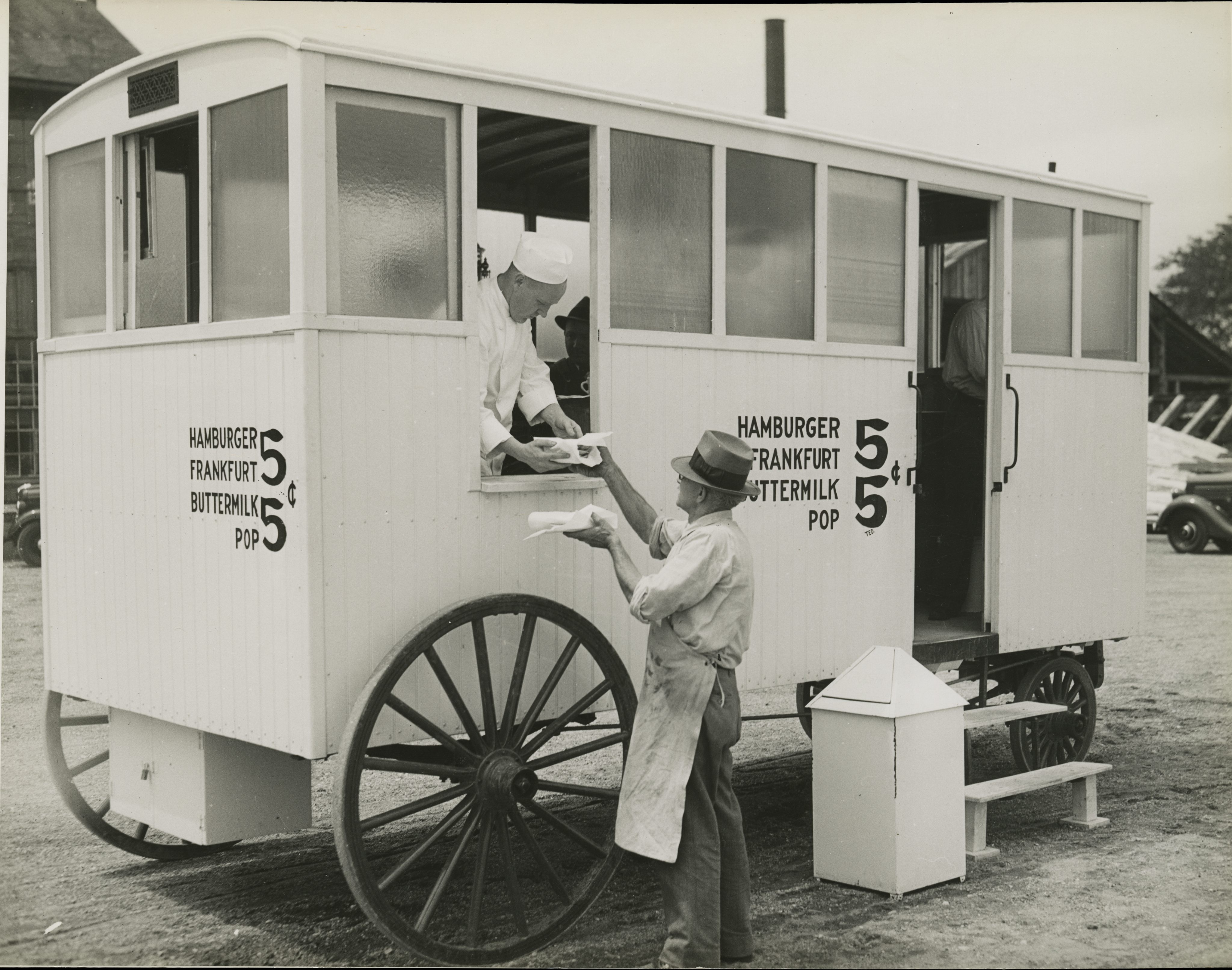 The Owl Night Lunch Wagon, as it looked before its renovation.