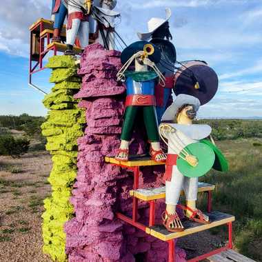 Life on the borderlands at the Frontera Sculpture Oasis.