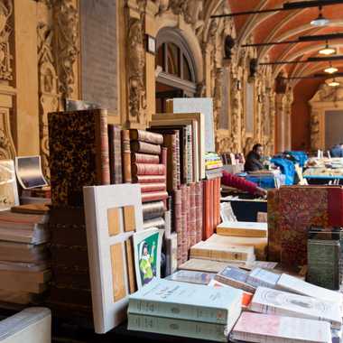 The second-hand book market.