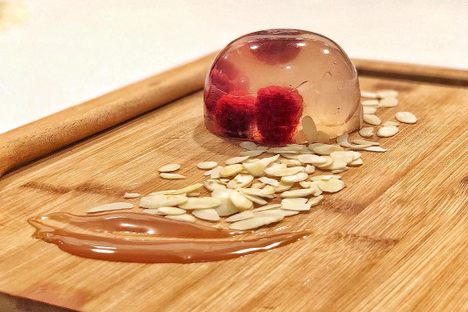 Raindrop Cake