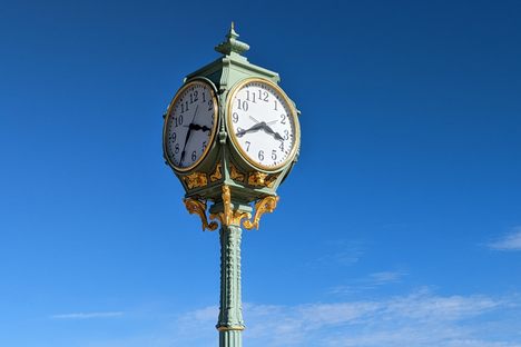 Riis Park Memorial Clock