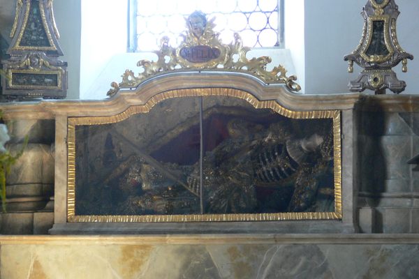 One of the skeletons at St. Martins Church