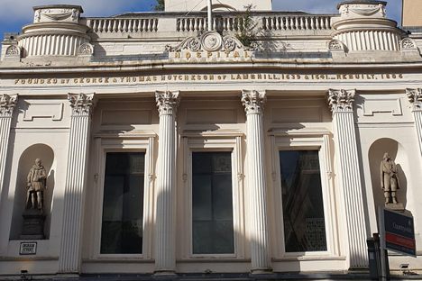 Hutchesons' Hall Statues