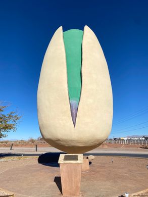 PistachioLand: World's Largest Pistachio – Alamogordo, New Mexico ...