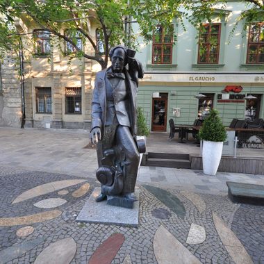 Hans Christian Andersen statue