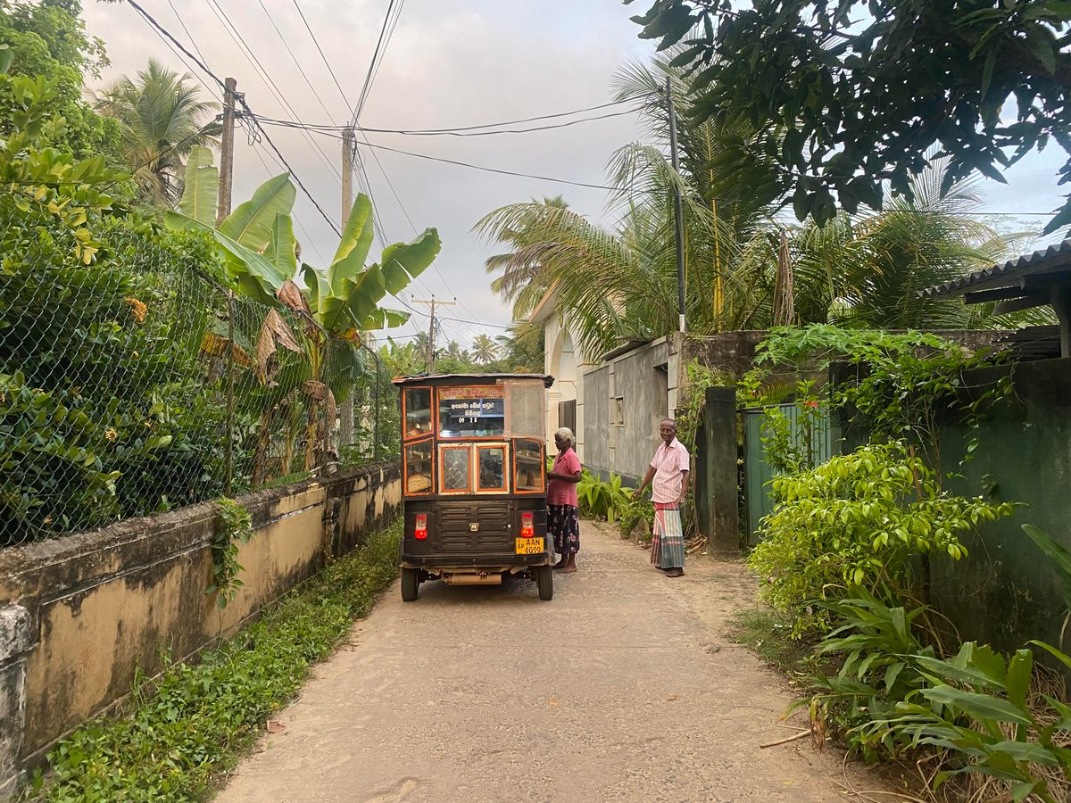 For some, the choon paan truck is their only access to fresh bread.