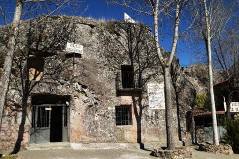 A modern-day view of the stone house