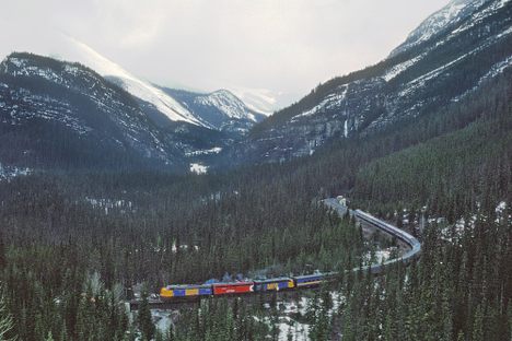 Train passing through the spiral tunnels