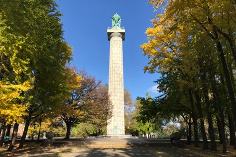 Prison Ship Martyrs' Monument.