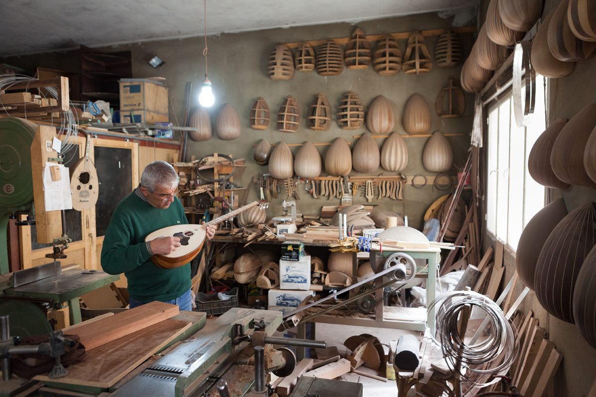 Grandfather of the Guitar: The Arabic Oud – PaliRoots