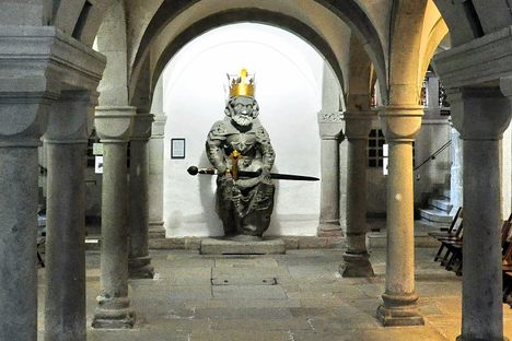 Charlemagne Statue in Grossmunster Crypts