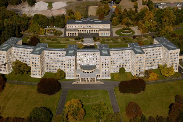 Aerial view of the IG Farben building, now the University of Frankfurt's Westend campus.