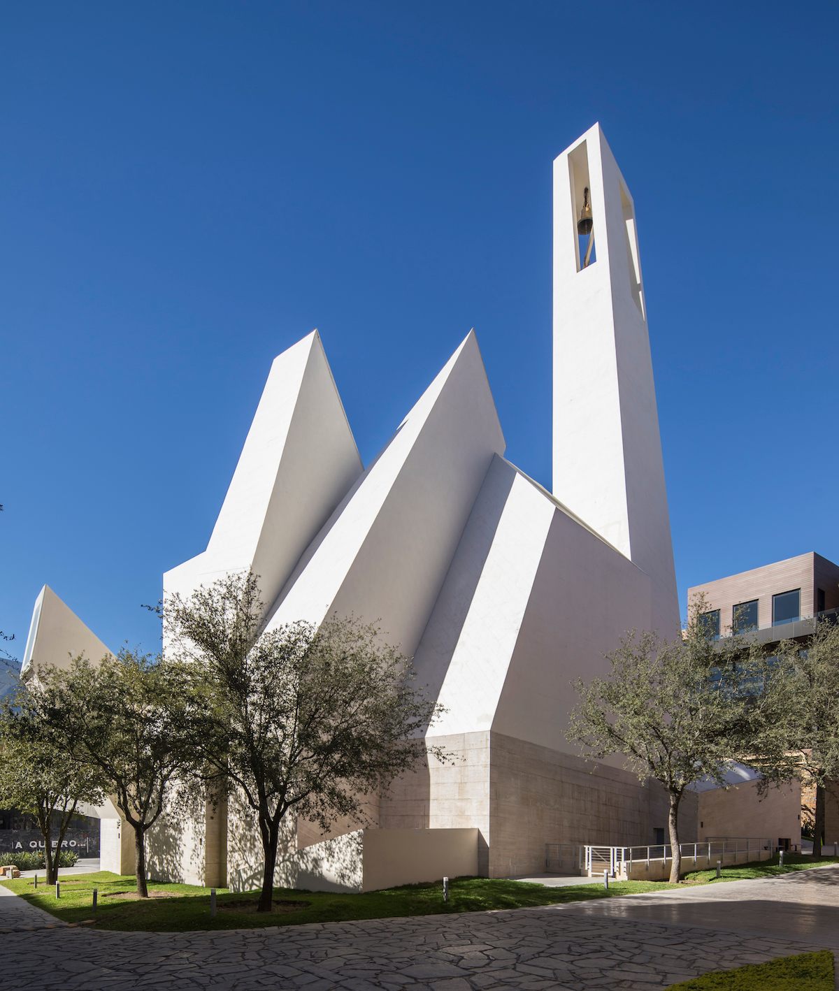 Parish Church Señor de la Misericordia, Moneo Brock, 2016, Monterrey, Mexico.