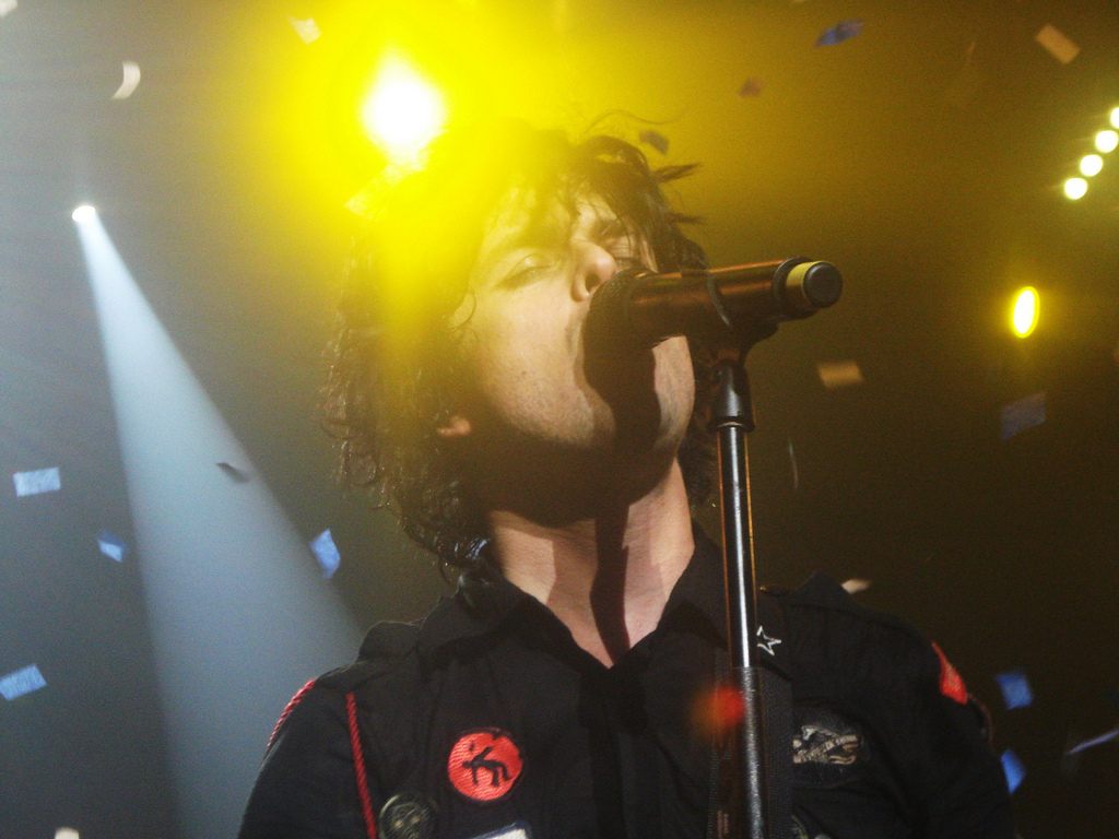 Billie Joe Armstrong of Green Day performing in 2009.