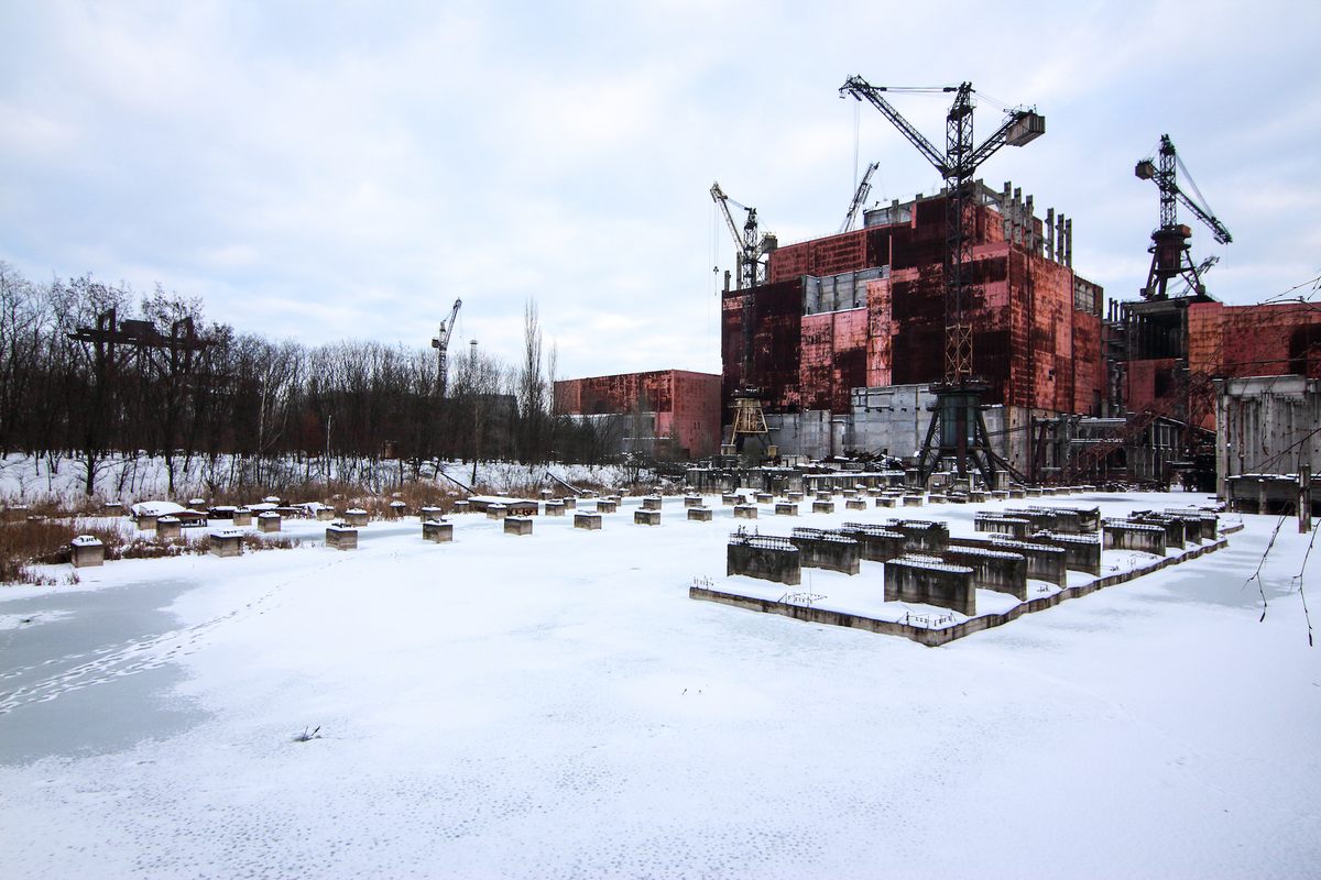 The unfinished Reactor 5 building now lies abandoned.