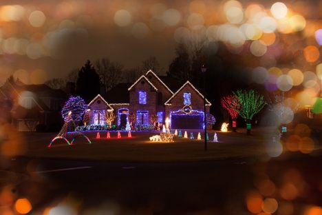 The Real-Life Christmas Grinches Who Steal Lights, Ornaments, Trees—Even Baby Jesus