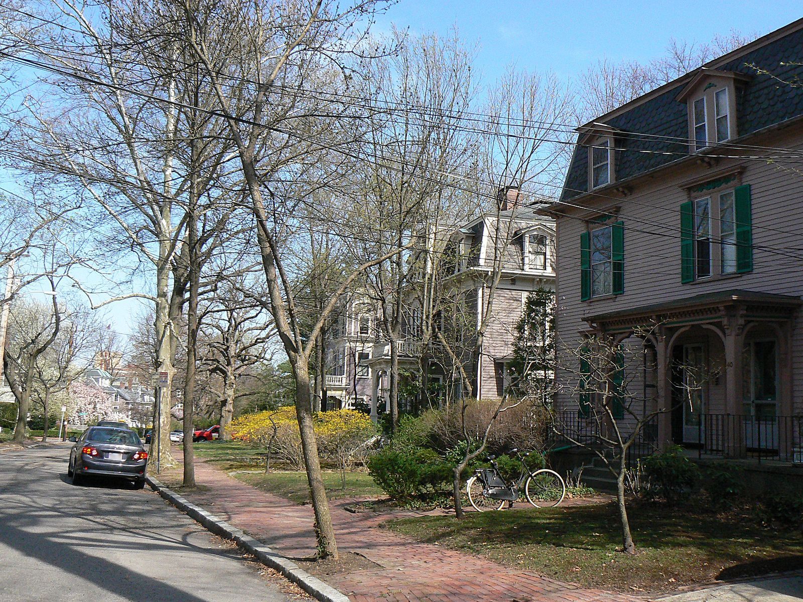 Cambridge's Avon Hill neighborhood, near to where two slaves were burned at the stake in 1755. (Photo: MagicPiano/WikiCommons CC BY-SA 4.0)