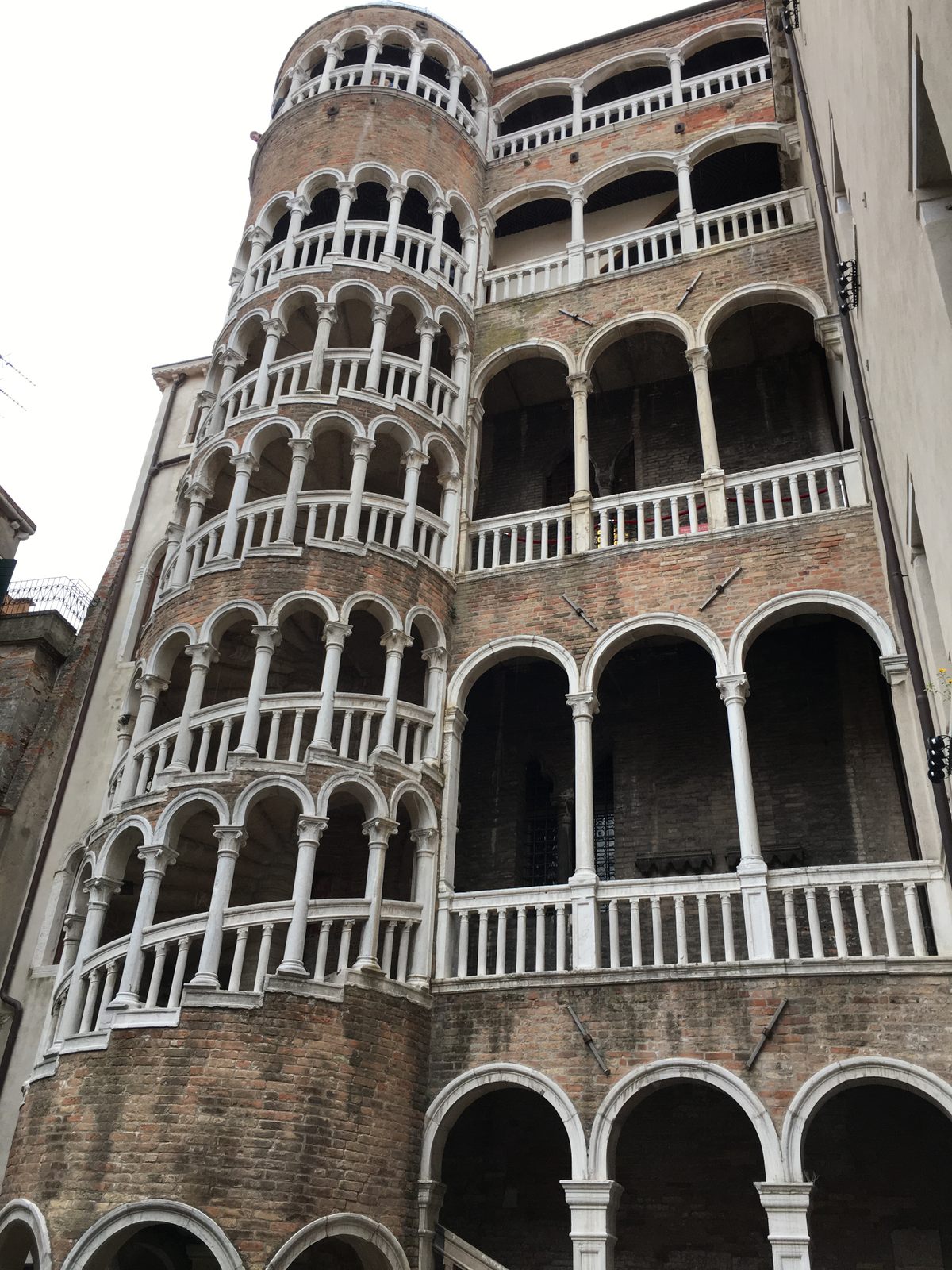 Scala Contarini del Bovolo – Venice, Italy - Atlas Obscura