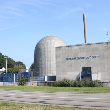 Reactor Instituut Delft.