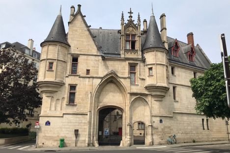  Cannonball of the Hotel de Sens 