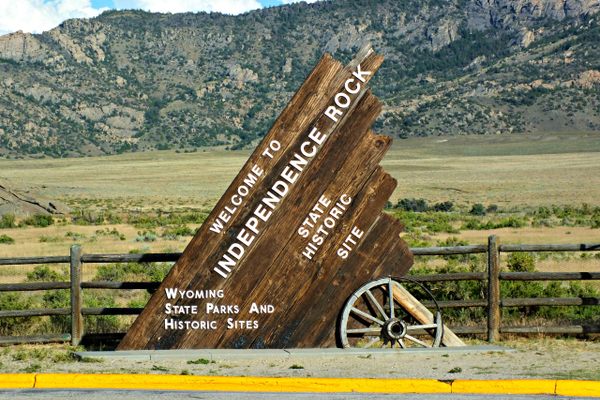 Independence Rock Sign