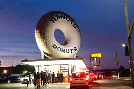 Randy's Donuts
