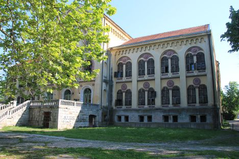 Staro Zdanje