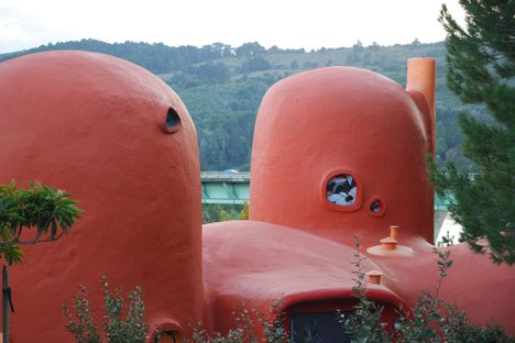 The Flintstone House